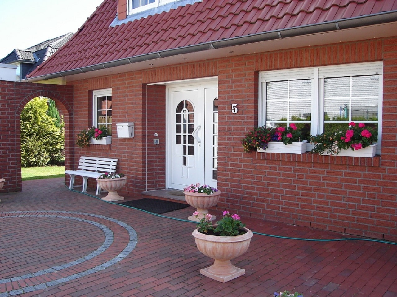 Haus Langen im Sommer (1280x900 Pixel)