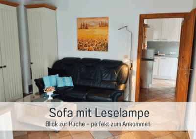 Fewos Bremerhaven Wohnung Bremerhaven Langen Sofa mit Leselampe